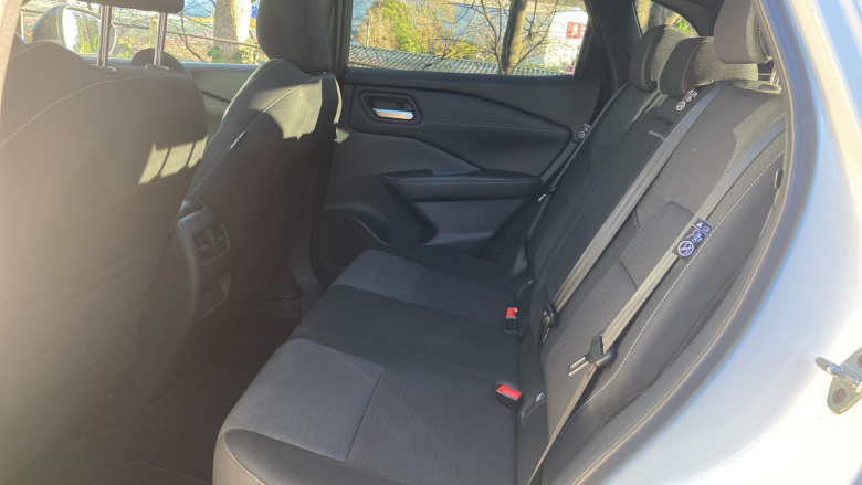 Nissan Qashqai 1.3 DiG-T MH 158 N-Connecta 5dr Xtronic Petrol Hatchback